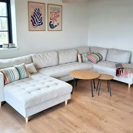 Newly Renovated Near Himmerland بيت للعطل *